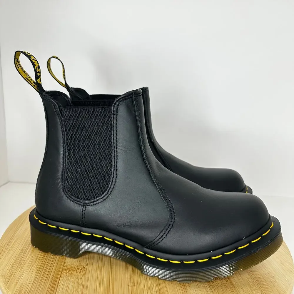 Dr. Martens Originals 2976 Smooth Black Leather Chelsea Boots Womens Size 7